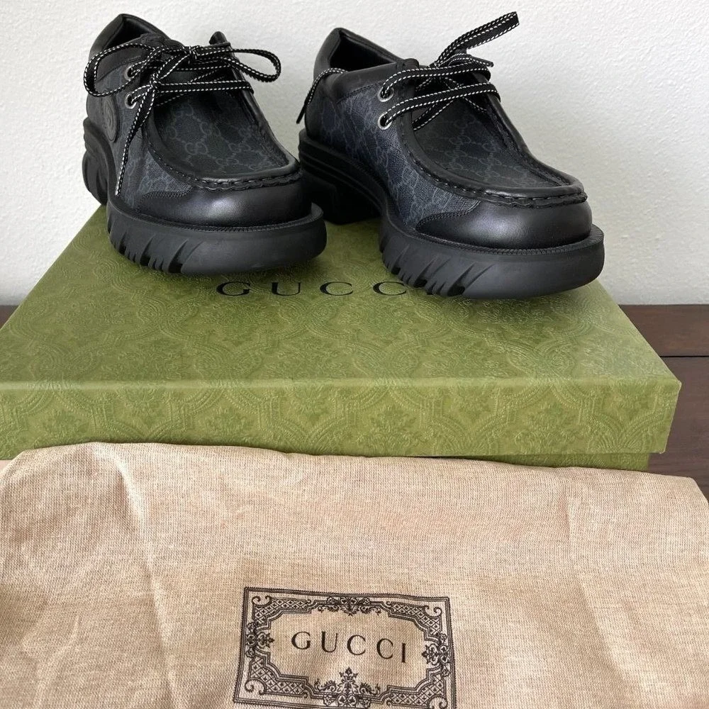 Gucci 674367 Men's Black Maxi‎ GG Supreme Lace-up Shoe, Gucci sz. 7.5